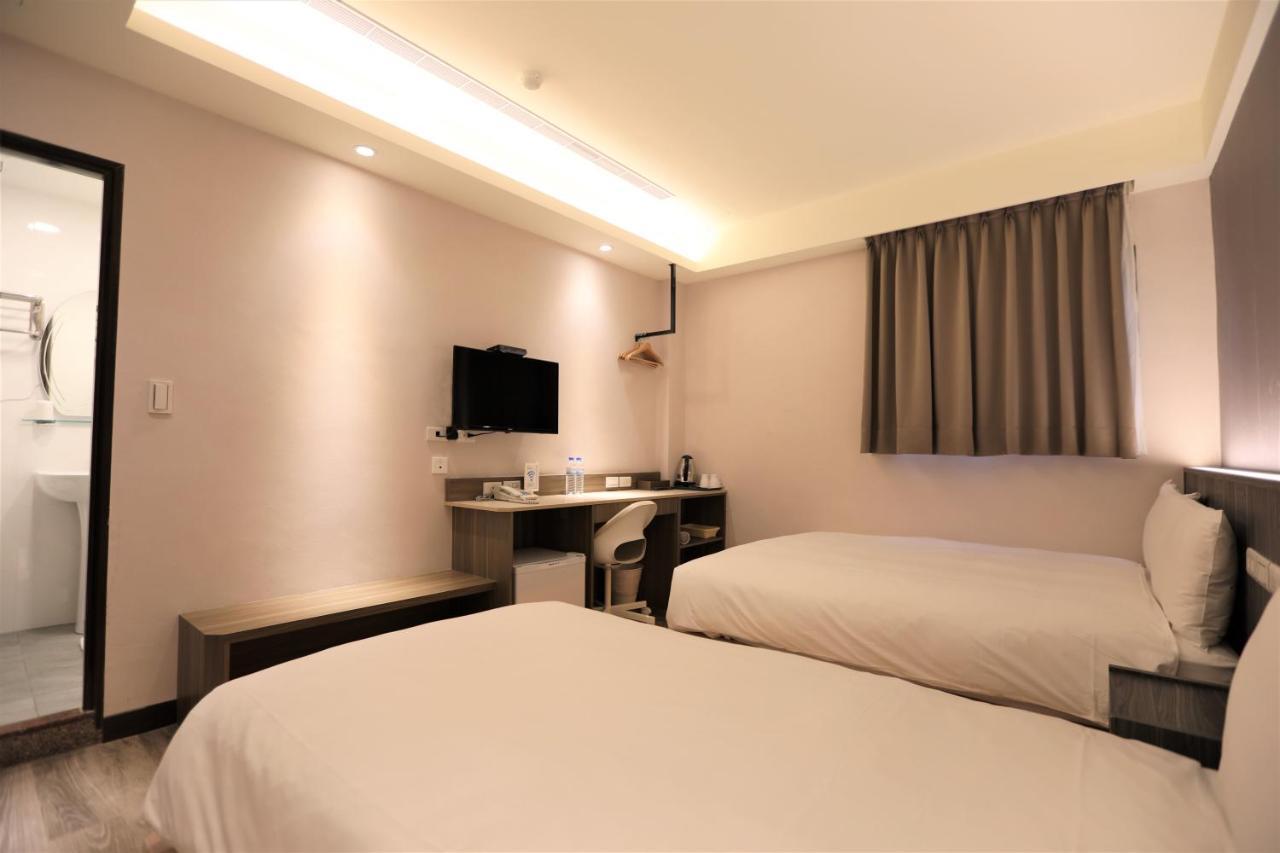 Chair Man Hotel Tajpej Zewnętrze zdjęcie