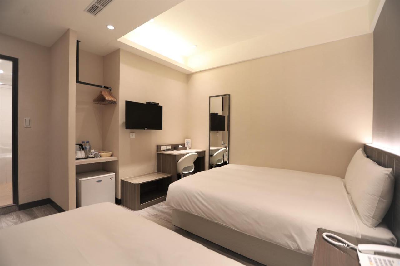 Chair Man Hotel Tajpej Zewnętrze zdjęcie