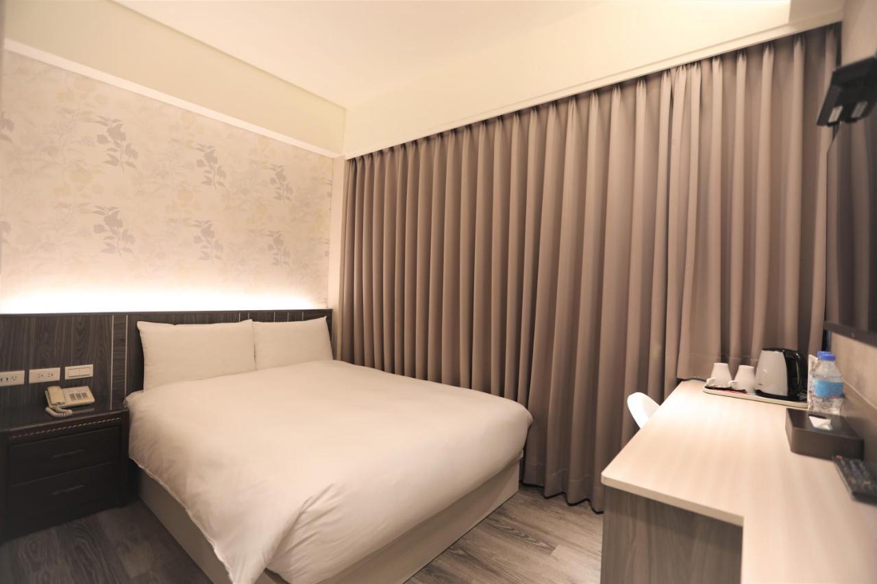 Chair Man Hotel Tajpej Zewnętrze zdjęcie