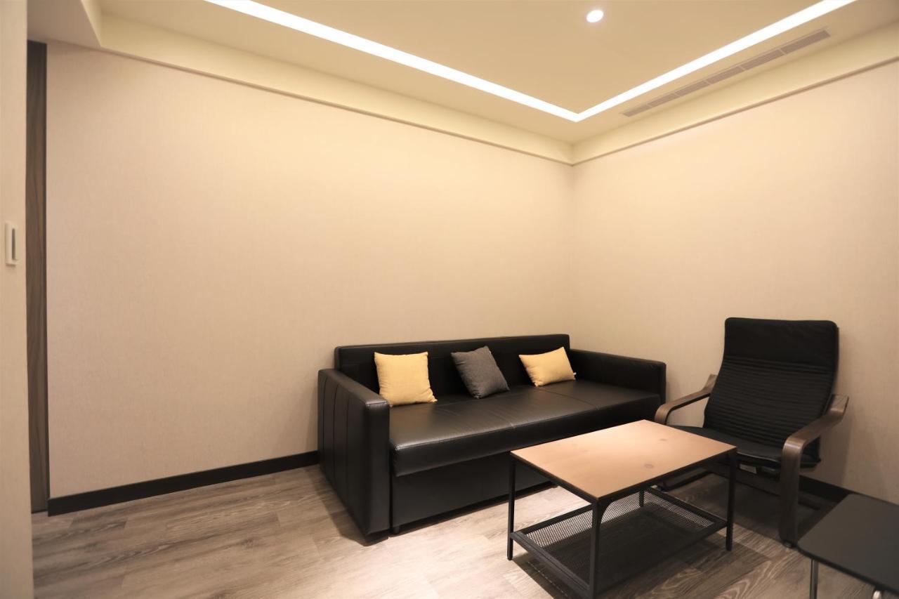 Chair Man Hotel Tajpej Zewnętrze zdjęcie